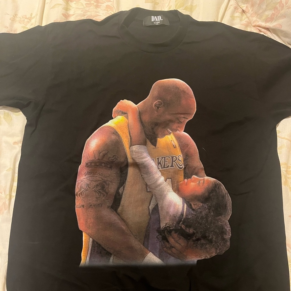 Brand New Kobe & Gigi Tribute DND by: FERRIS 2XL XXL Kobe Bryant